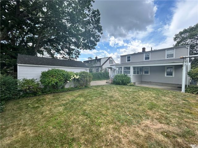 81 Ballston Avenue, Pawtucket, RI 02861