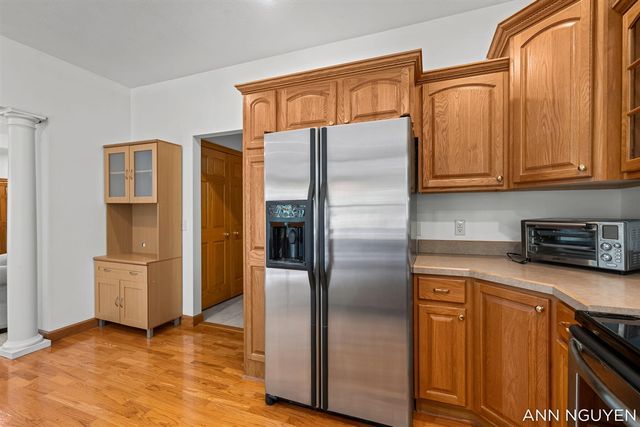 5263 Pine Slope Drive, Wyoming, MI 49519