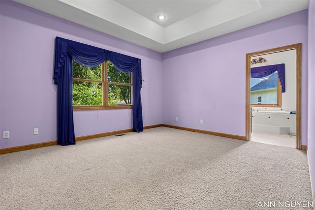 5263 Pine Slope Drive, Wyoming, MI 49519