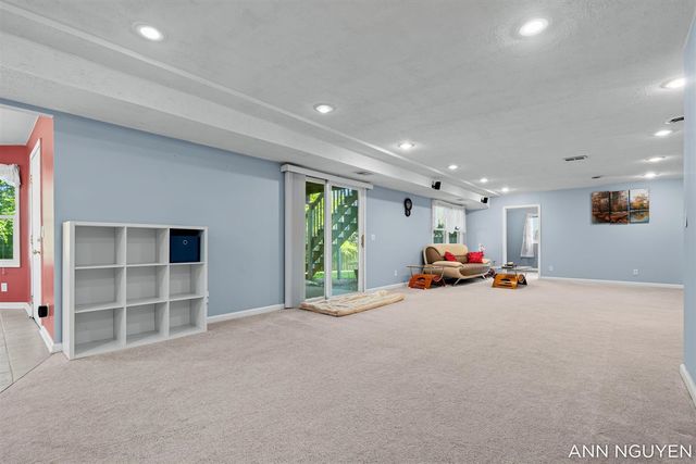 5263 Pine Slope Drive, Wyoming, MI 49519