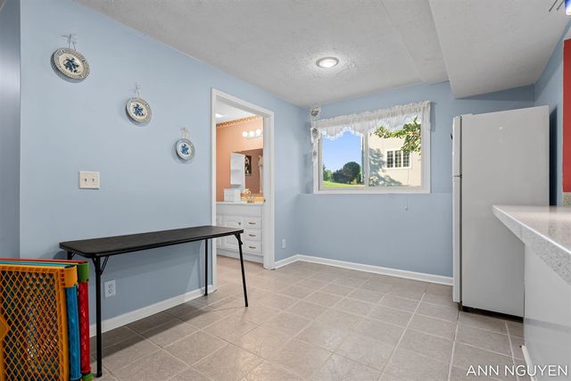 5263 Pine Slope Drive, Wyoming, MI 49519