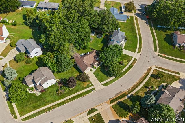5263 Pine Slope Drive, Wyoming, MI 49519