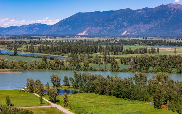 905 Wagner Lane, Kalispell, MT 59901