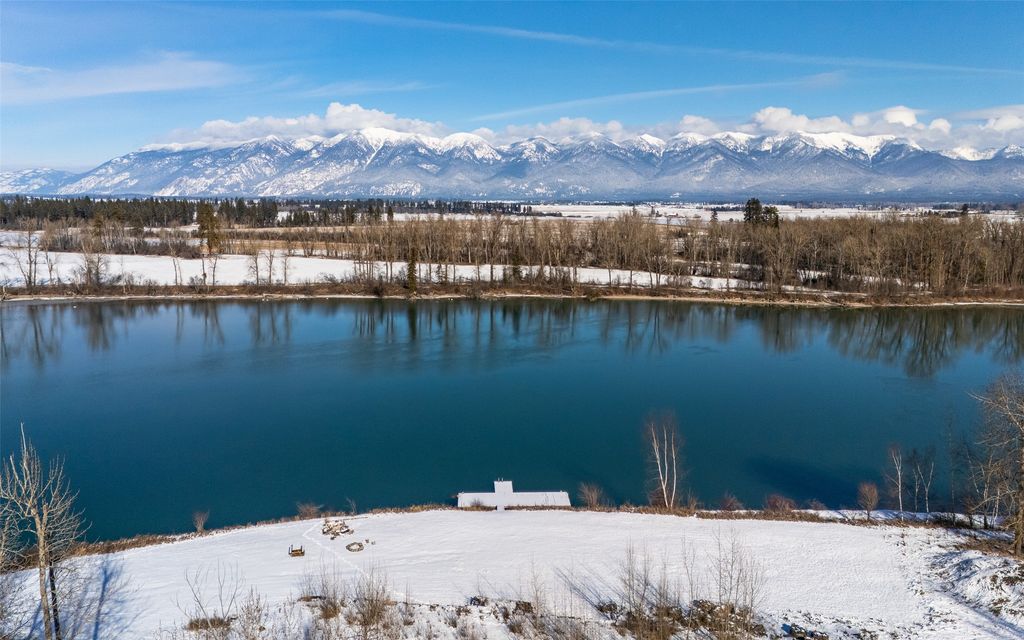 905 Wagner Lane, Kalispell, MT 59901 photo 2