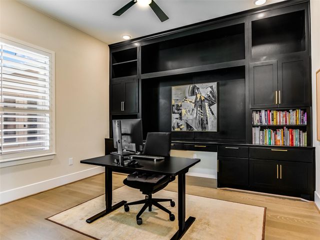 204 Colca CV, Austin, TX 78738