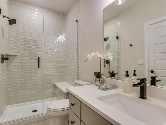 204 Colca CV, Austin, TX 78738