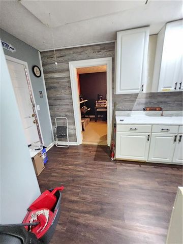 2741 Glendale Drive, Gainesville, GA 30507