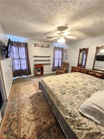 2741 Glendale Drive, Gainesville, GA 30507