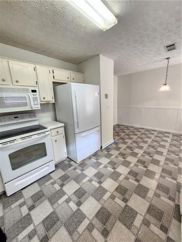 2741 Glendale Drive, Gainesville, GA 30507