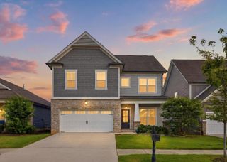 8512 Red Deer Lane, Ooltewah, TN 37363