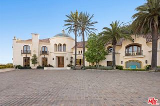 10066 Cielo Drive, Beverly Hills, CA 90210