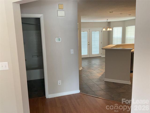 9112 Four Mile Creek Road, Charlotte, NC 28277