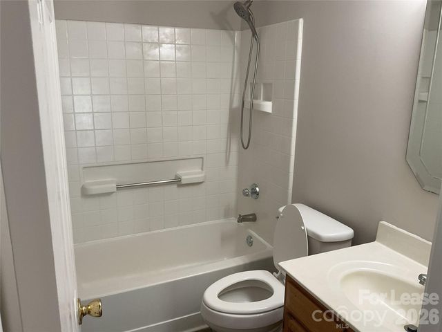 9112 Four Mile Creek Road, Charlotte, NC 28277
