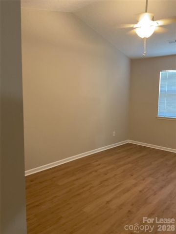 9112 Four Mile Creek Road, Charlotte, NC 28277