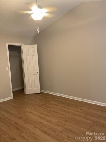 9112 Four Mile Creek Road, Charlotte, NC 28277
