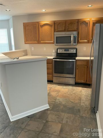 9112 Four Mile Creek Road, Charlotte, NC 28277