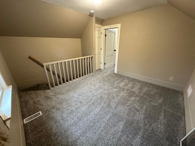 805 Franklin Street SW, Hutchinson, MN 55350