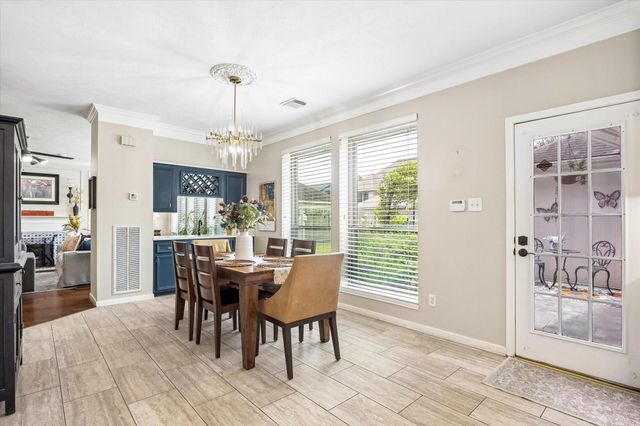 906 Venice Street, Sugar Land, TX 77478
