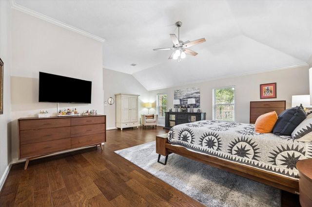 906 Venice Street, Sugar Land, TX 77478