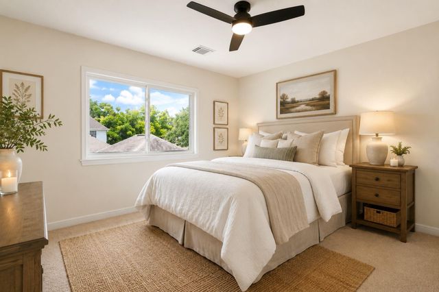 906 Venice Street, Sugar Land, TX 77478