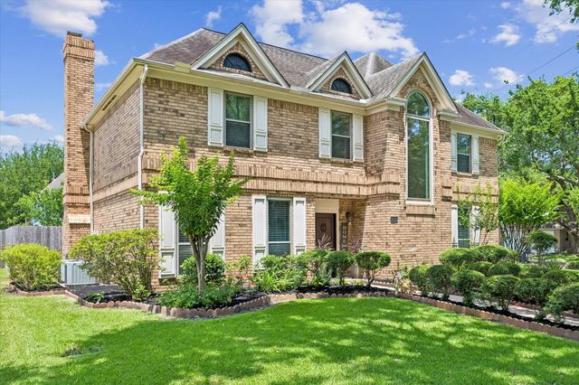 906 Venice Street, Sugar Land, TX 77478