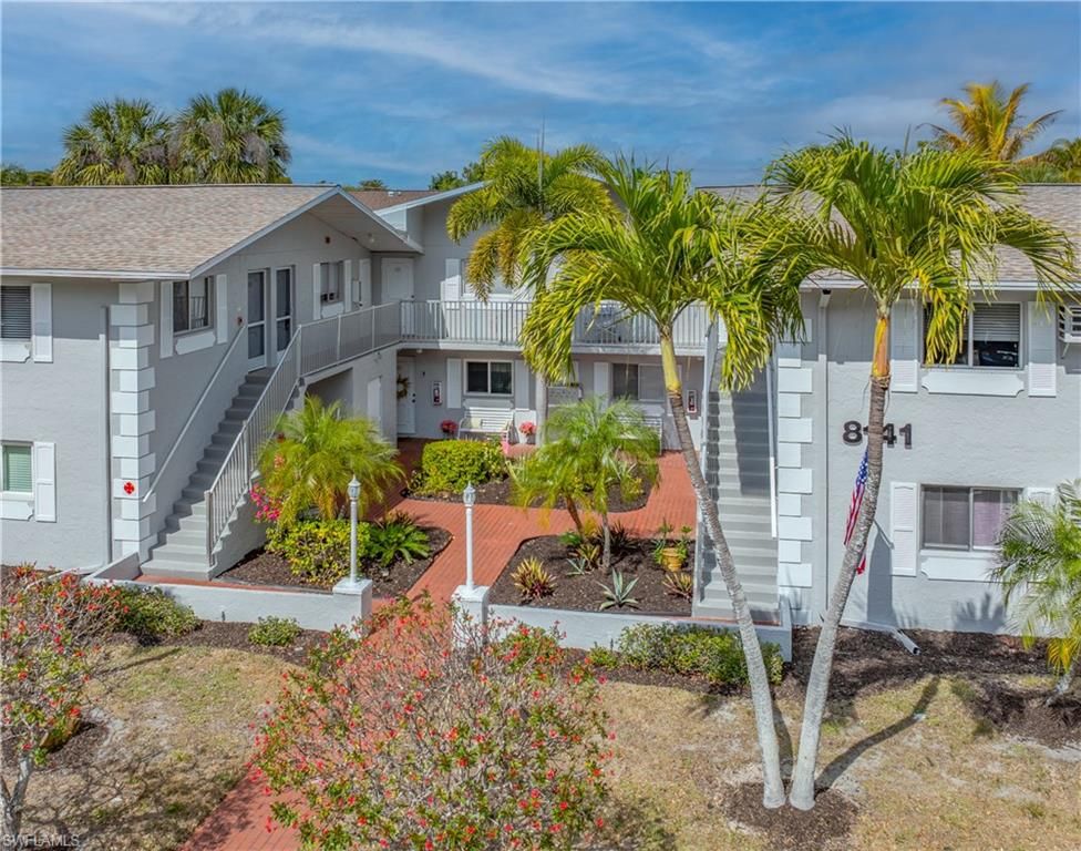 8141 Country RD 202, FORT MYERS, FL 33919 — photo 2