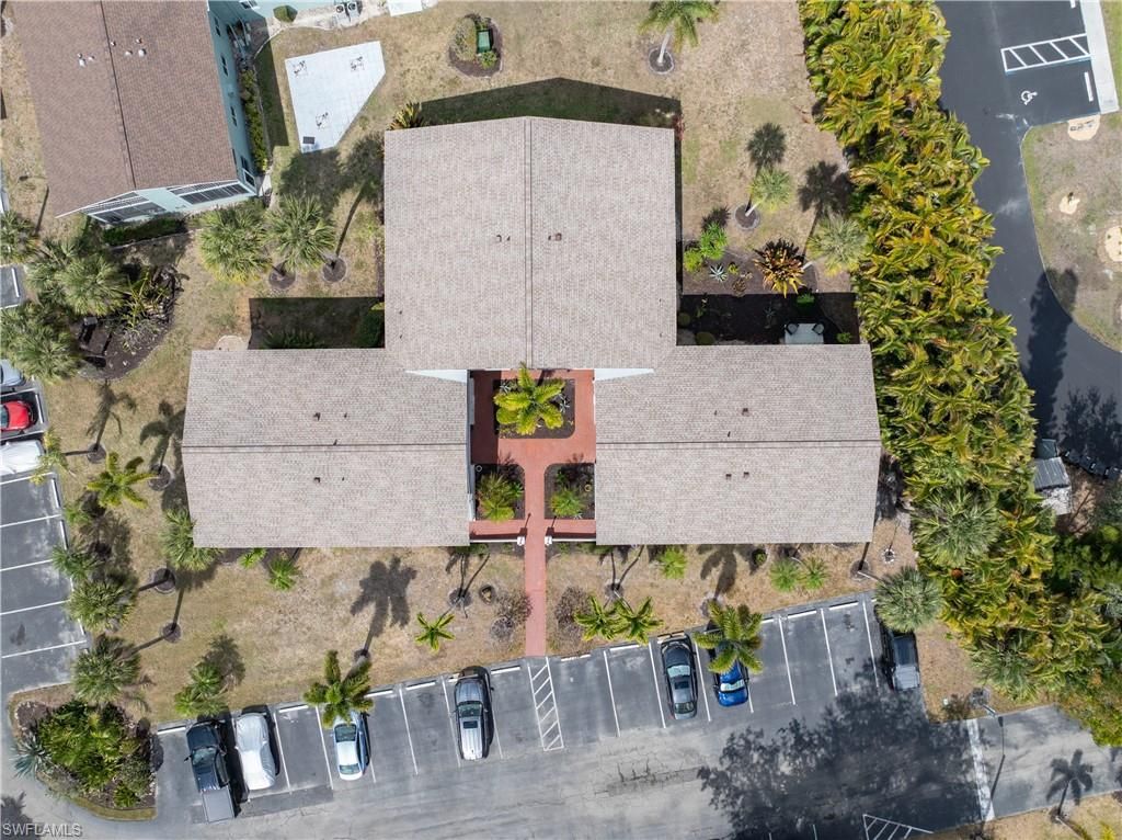 8141 Country RD 202, FORT MYERS, FL 33919 — photo 5