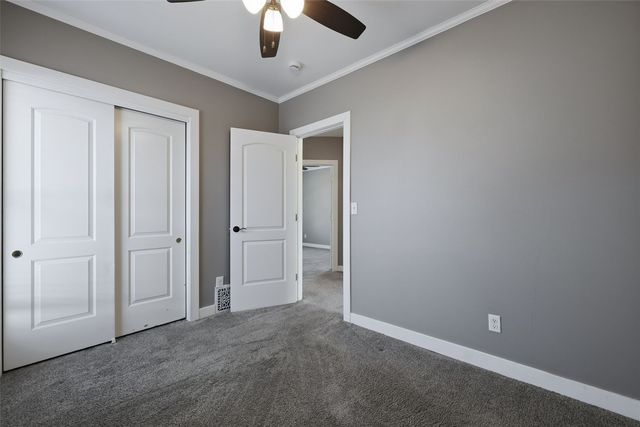 231 32nd Street NE, Cedar Rapids, IA 52402