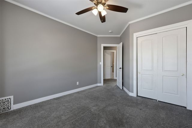 231 32nd Street NE, Cedar Rapids, IA 52402