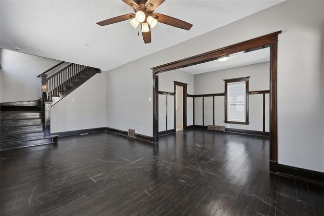 231 32nd Street NE, Cedar Rapids, IA 52402