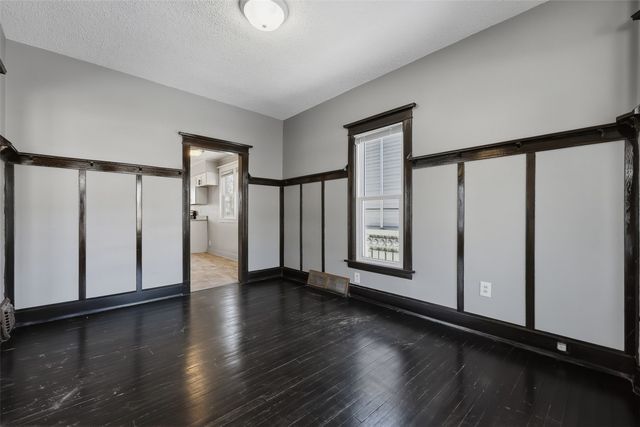 231 32nd Street NE, Cedar Rapids, IA 52402