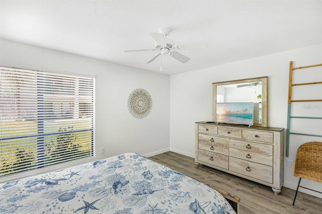 1801 GULF DRIVE N 184, Bradenton Beach, FL 34217