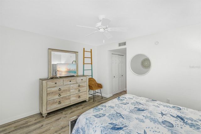 1801 GULF DRIVE N 184, Bradenton Beach, FL 34217