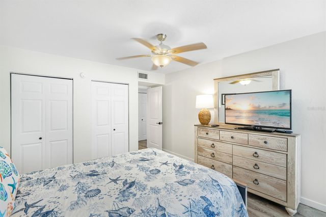 1801 GULF DRIVE N 184, Bradenton Beach, FL 34217