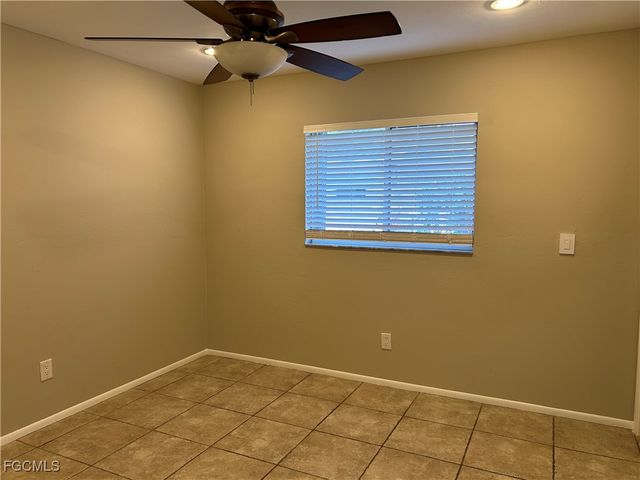 717 SE 10th AVE, Cape Coral, FL 33990