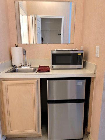 9926 Perfect Drive Unit B, Port St. Lucie, FL 34986