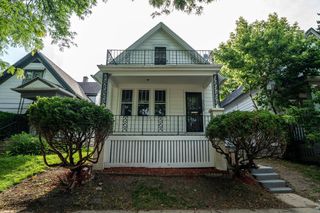 3206 N 11th STREET, Milwaukee, WI 53206