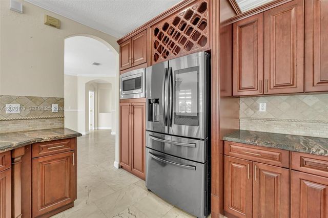 16237 SW 44th Terrace 0, Miami, FL 33185