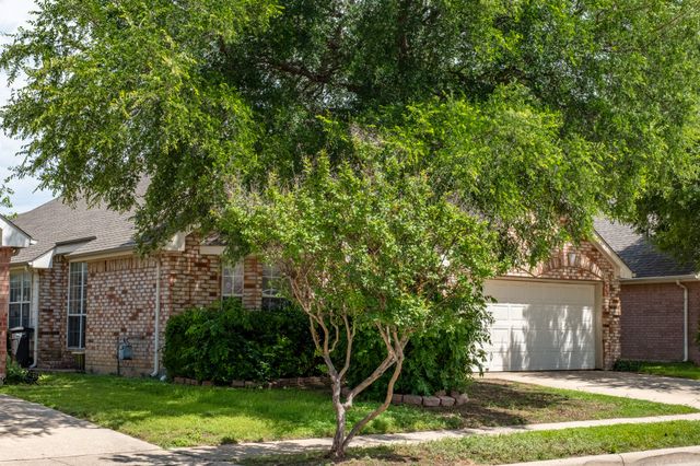 8008 Paloverde Drive, Fort Worth, TX 76137