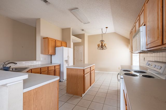 8008 Paloverde Drive, Fort Worth, TX 76137