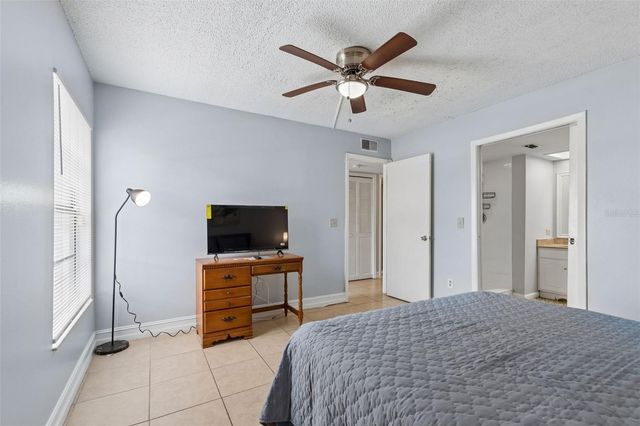 4745 PURITAN CIRCLE 4745, Tampa, FL 33617