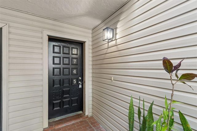 4745 PURITAN CIRCLE 4745, Tampa, FL 33617