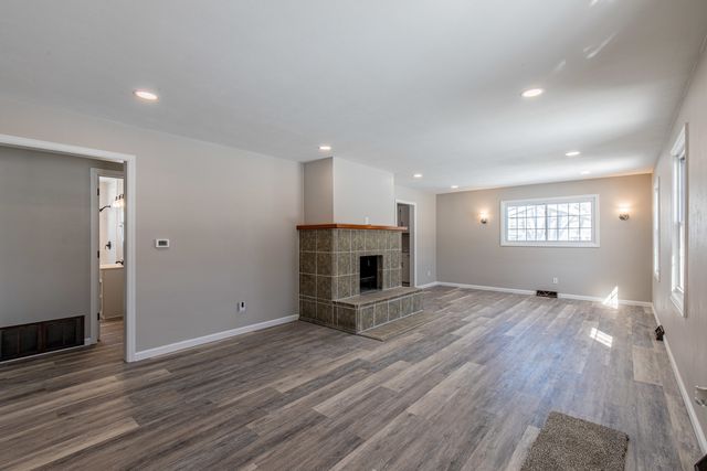 1014 Holland Drive, Rock Falls, IL 61071