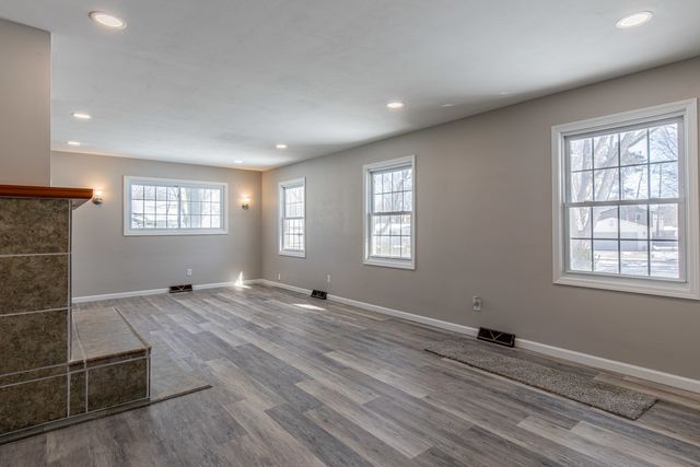 1014 Holland Drive, Rock Falls, IL 61071