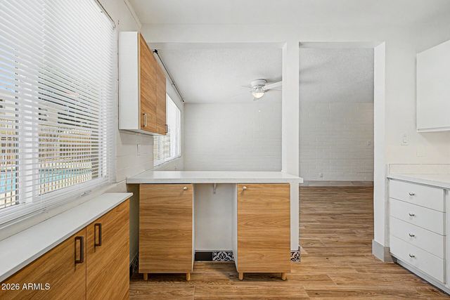 2633 W Rose Lane B114, Phoenix, AZ 85017
