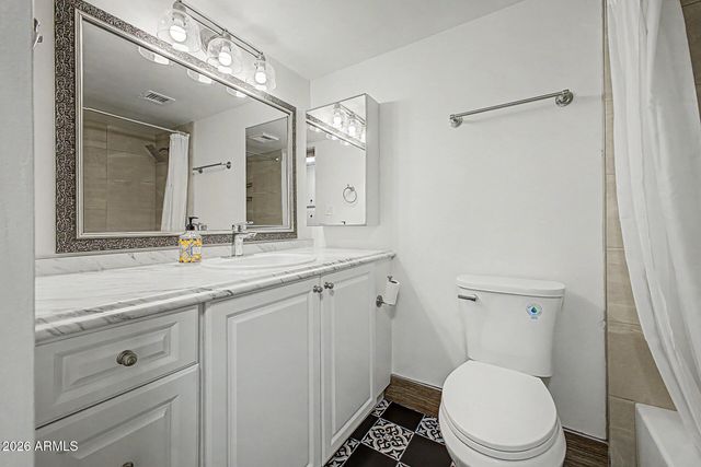 2633 W Rose Lane B114, Phoenix, AZ 85017