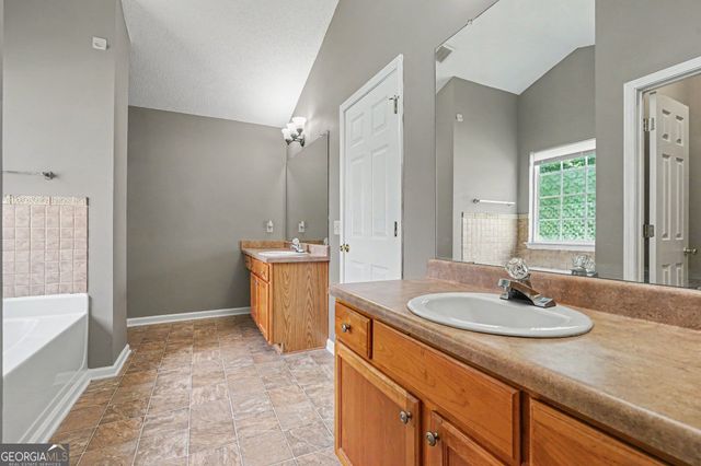 230 Stone Ridge Way, Covington, GA 30016