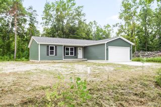 1047 39th Street, Port Huron, MI 48060