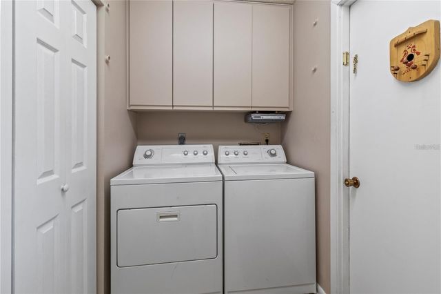 5207 88TH STREET W, Bradenton, FL 34210