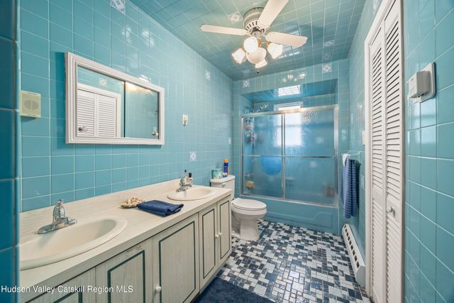 134 Willowbrook Road, Hudson, NY 12534